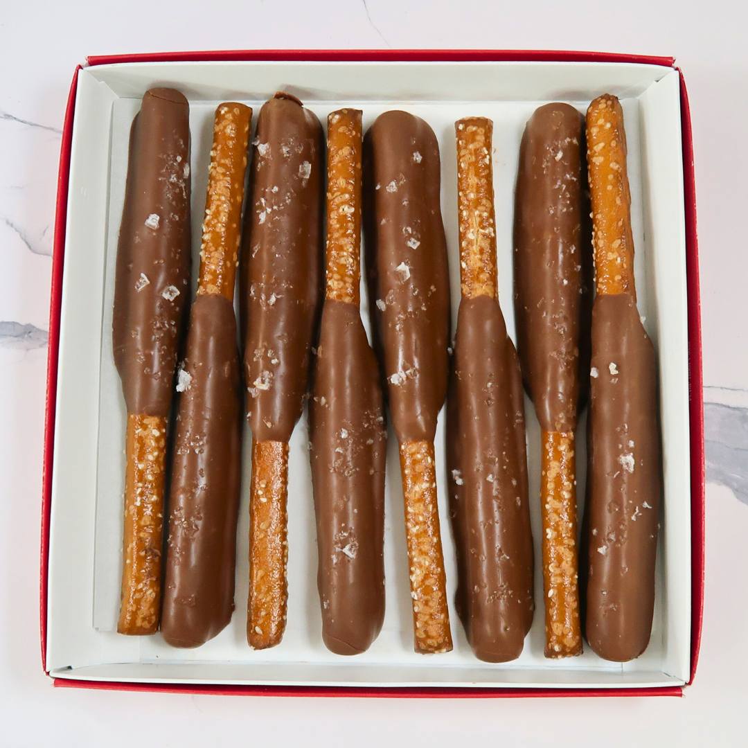 Chocolate Peanut Butter Sea Salt Pretzel Rod